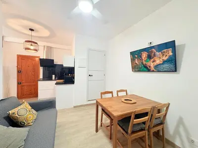 Una cocina o zona de cocina en Castle Garden Beach Flat