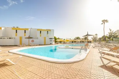 Piscina en o cerca de Andrea's Home