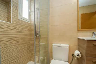 Un baño de Blue Ski 6 by Homestaygrancanaria