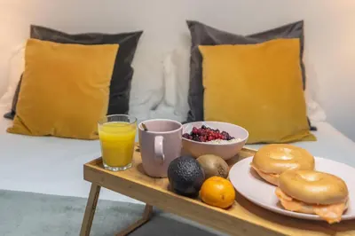 Comida en o cerca de este apartamento
