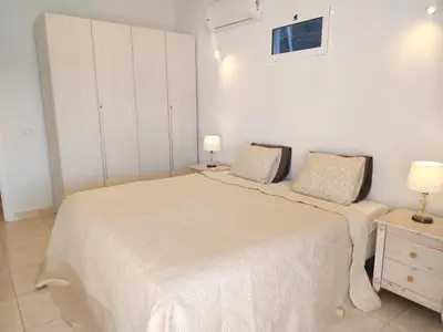 Cama o camas de una habitación en Casa Platero - Bungalow with Jacuzzi and pool