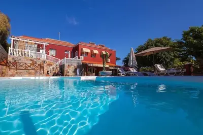 Piscina en o cerca de Villa Montaña Negra I
