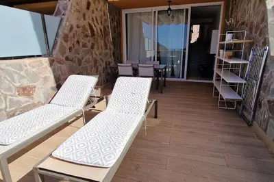 Un balcón o terraza de Ocean Apartment Tauro, Fast WI-FI, Pool, Terrace