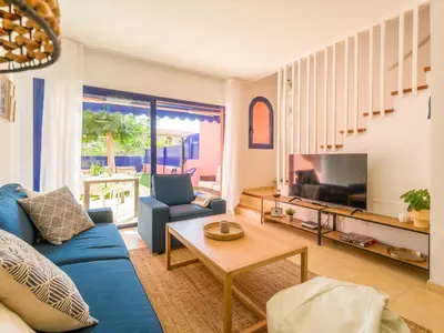 Zona de estar de Meloneras Ocean Escape by CanaryScape with jacuzzi