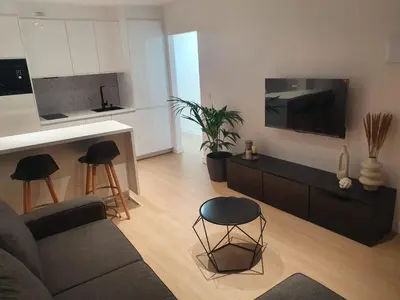Una televisión o centro de entretenimiento en Apto Franchy