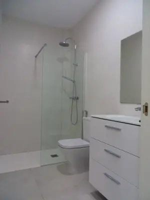 Un baño de Casa Miró Playa Las Canteras