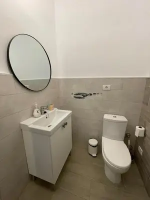 Un baño de A Sunlit Haven, Home in Canarias