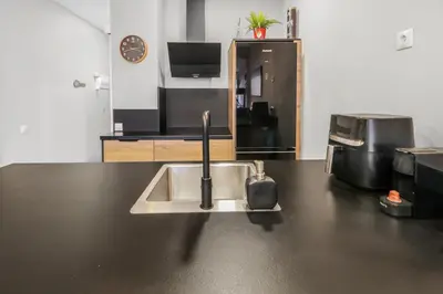Una cocina o zona de cocina en Wave Studio Las Canteras