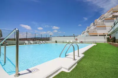 Piscina en o cerca de Bright Amadores Seaview Apartment