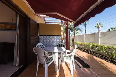 Un balcón o terraza de Cozi Bungalow in Maspalomas