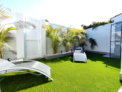 Jardín al aire libre en Bungalow BAHIA VERDE