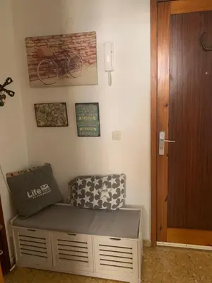 Zona de estar de las rosaledas 23