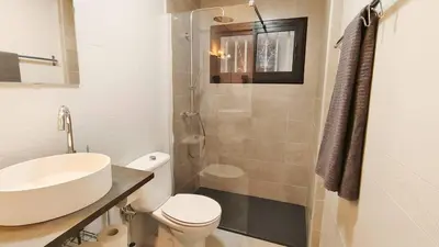 Un baño de Nice Industrial Studio Teror 206