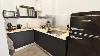 Una cocina o zona de cocina en Nice Industrial Studio Teror 206
