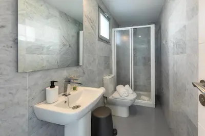 Un baño de Villa Rosa-Soleada Villa Privada con Piscina Climatizada & WIFI en Tauro-Mogán