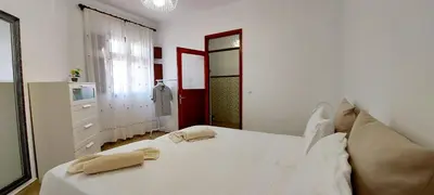Cama o camas de una habitación en Ten Minutes From Airport - 1