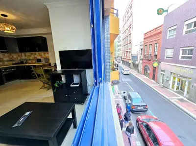 Una televisión o centro de entretenimiento en VV Dúplex Playa de Las Canteras 