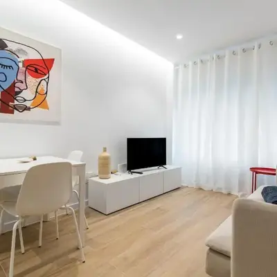 Home2Book Cozy & Chic Apartment near the Beach