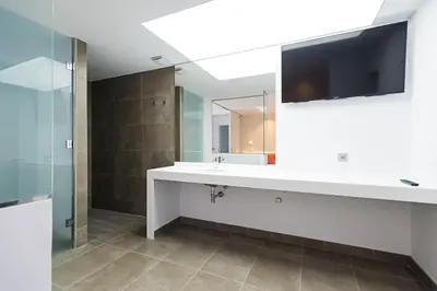 Un baño de Altos de la Gloria Beach Apartments