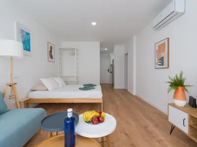 Zona de estar de HomeForGuest Estudio Brisa Canteras con terraza