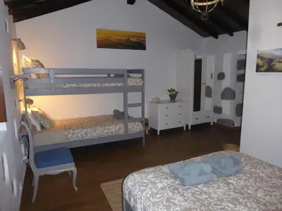 Cama o camas de una habitación en La Casa de Arriba, private rooms in Teror, Gran Canaria