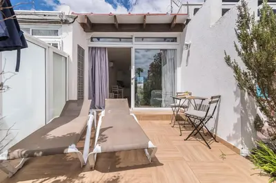 Un balcón o terraza de Relax en primera línea de playa/Mapalomas/Pool