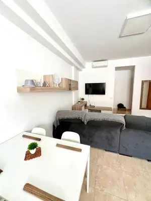 Una televisión o centro de entretenimiento en Casa El Verano