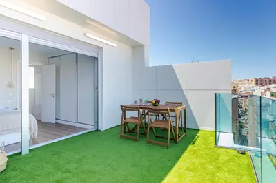 Un balcón o terraza de Luxury Beach Terrace Loft