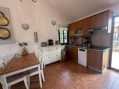 Una cocina o zona de cocina en Bungalow Santa Fe