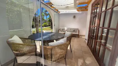 Zona de estar de Calm & Gardens in Bungalow Parque Golf, Maspalomas