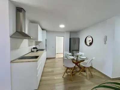 Una cocina o zona de cocina en Deluxe Home Las Palmas - by Gestión Vacacional Canarias