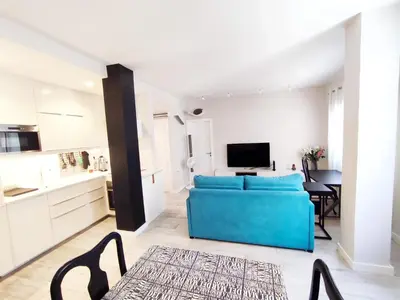 Una televisión o centro de entretenimiento en Canteras Ocean Breeze
