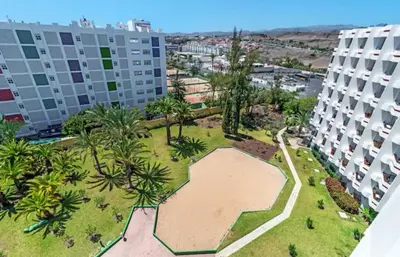 Edificio en el que se encuentra el apartamento
