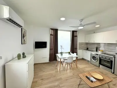 Una cocina o zona de cocina en Silver Wish Holiday Home