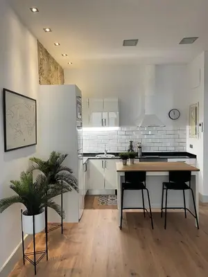 Una cocina o zona de cocina en Apartamentos Los Dragos - Planta 1