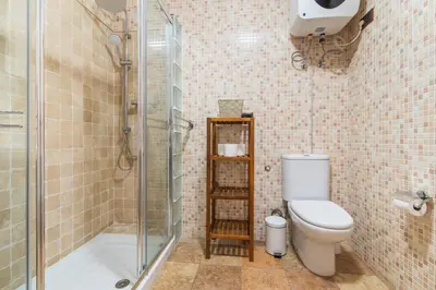 Un baño de Home2Book Cozy Apt 2 Min From La Garita Beach