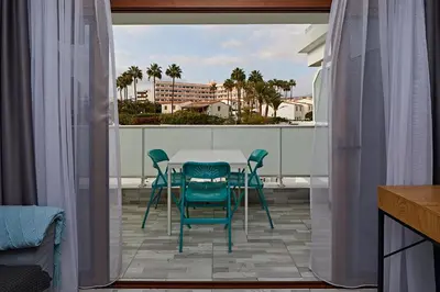 Un balcón o terraza de APARTMENT FLAMINGO
