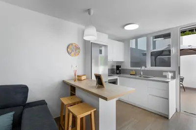 Una cocina o zona de cocina en ENEXO BEACH HOUSE