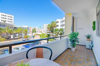 Un balcón o terraza de La Perla de Monterrey by Homestaygrancanaria