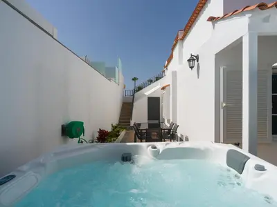 Piscina en o cerca de HD Family Suite Holycan II