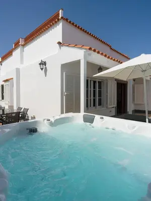 Piscina en o cerca de HD Family Suite Holycan II