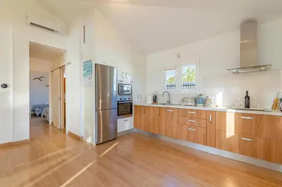 Una cocina o zona de cocina en HORIZON VACATION HOME - Exclusive Private House in Maspalomas
