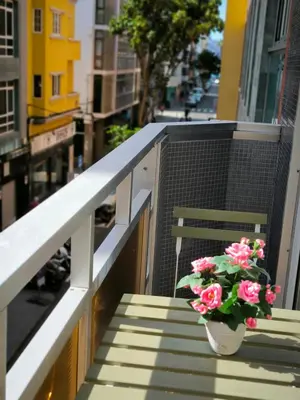 Un balcón o terraza de Apartamento corazon de Canteras