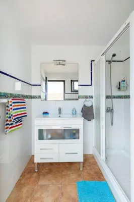 Un baño de Casa de la bruja - Haus am Meer, maximal 3 Gäste