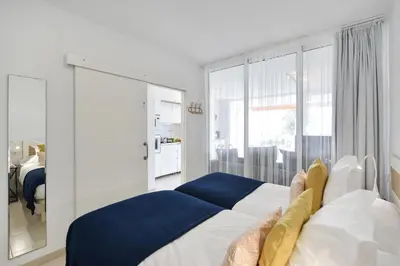 Cama o camas de una habitación en Puerto Chico 30 by VillaGranCanaria