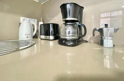 Utensilios para hacer té y café en Dreams Canteras Beach