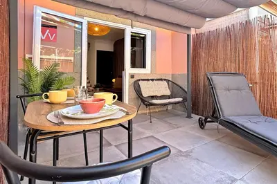 Zona de estar de Cosy Bungalow Green Oasis
