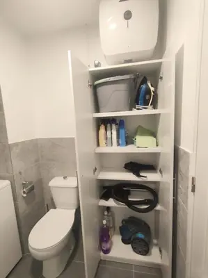 Un baño de Step To Yumbo by CASAS COCODRILO