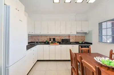 Una cocina o zona de cocina en Ca'Sita Salobre Pueblo by VillaGranCanaria