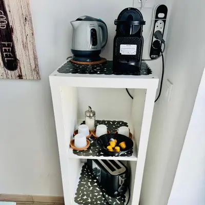 Una cocina o zona de cocina en Morning Sun Apartment 361